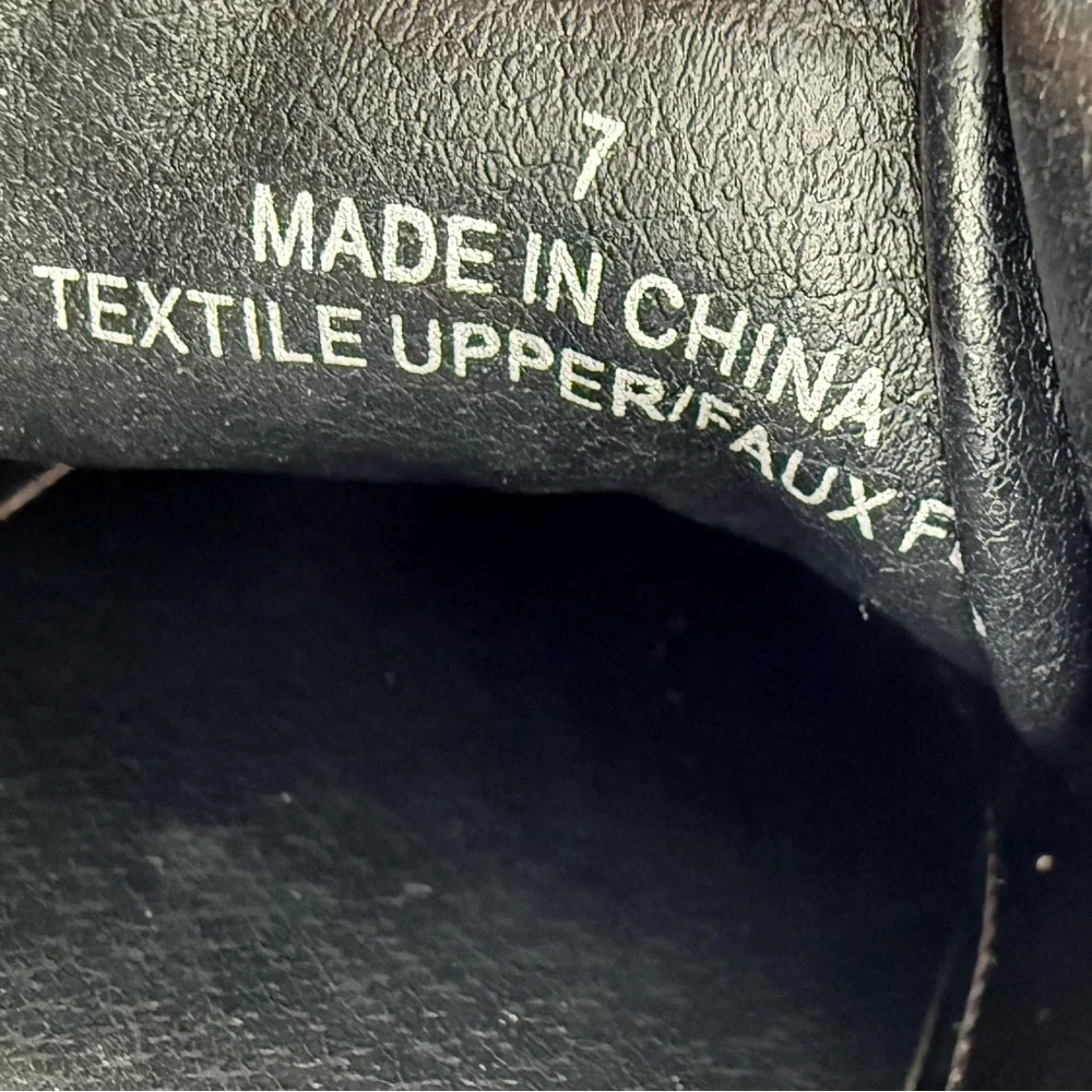 J/SLIDES Faux Fur Pom Pom Satin Platform Lace-Up Black Women’s Sneakers Size 7 - Picture 6 of 14